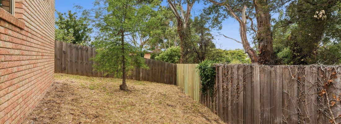 Kelly Fall & Jo Brownless Kelly Fall, Jo Brownless Fall Real Estate Kelly Fall & Jo Brownless