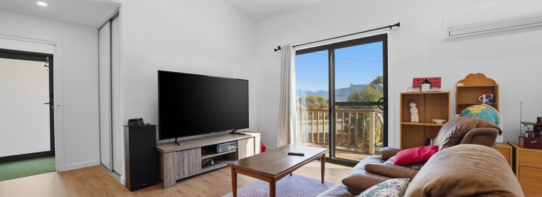 Deb Lawler Deb Lawler Fall Real Estate Deb Lawler