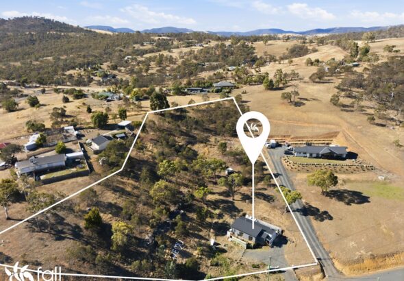 12 Amygdalina Rise, HONEYWOOD TAS 7017 Deb Lawler Fall Real Estate 12 Amygdalina Rise, HONEYWOOD TAS 7017