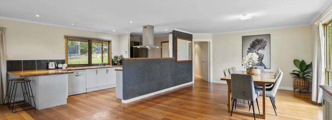 Kim Chandler-Storey Kim Chandler-Storey Fall Real Estate Kim Chandler-Storey