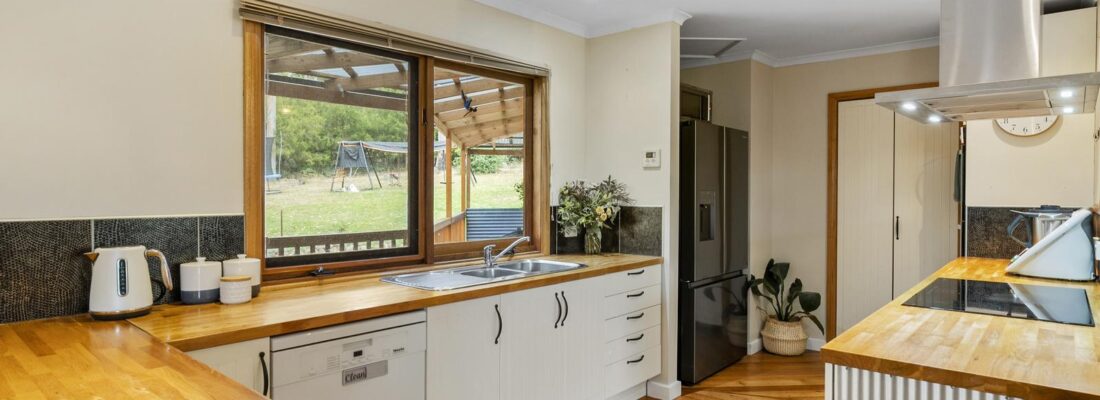 Kim Chandler-Storey Kim Chandler-Storey Fall Real Estate Kim Chandler-Storey