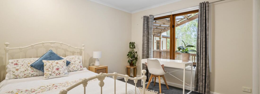 Kim Chandler-Storey Kim Chandler-Storey Fall Real Estate Kim Chandler-Storey