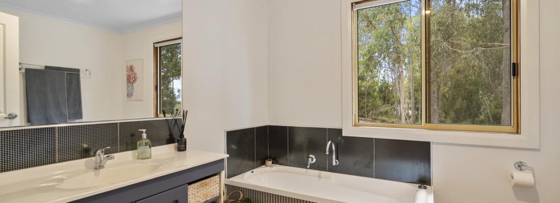 Kim Chandler-Storey Kim Chandler-Storey Fall Real Estate Kim Chandler-Storey