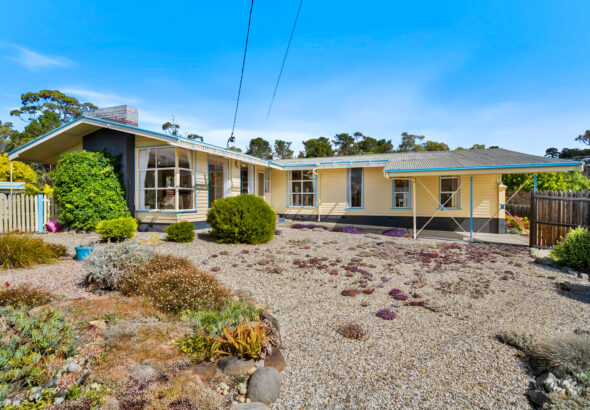 Fall Real Estate 9 Kingston Heights, KINGSTON BEACH TAS 7050