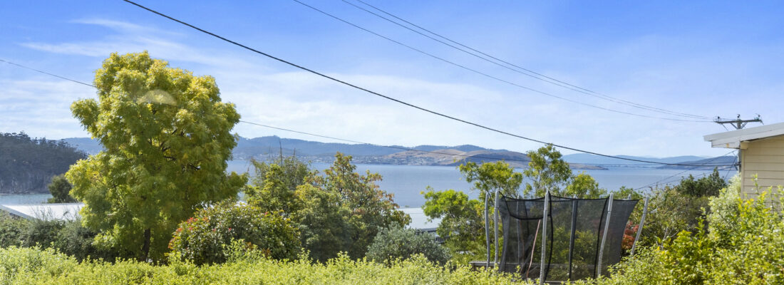 Kim Chandler-Storey Kim Chandler-Storey Fall Real Estate Kim Chandler-Storey