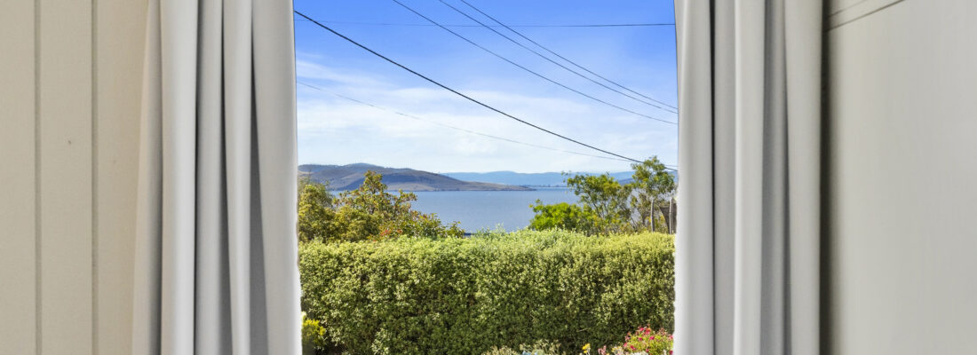 Kim Chandler-Storey Kim Chandler-Storey Fall Real Estate Kim Chandler-Storey