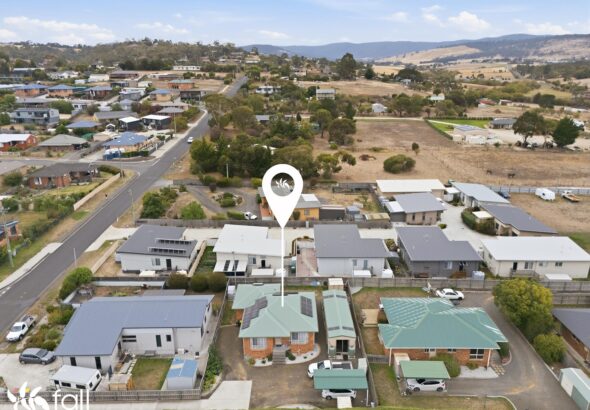 29 Weston Hill Road, SORELL TAS 7172 Deb Lawler Fall Real Estate 29 Weston Hill Road, SORELL TAS 7172