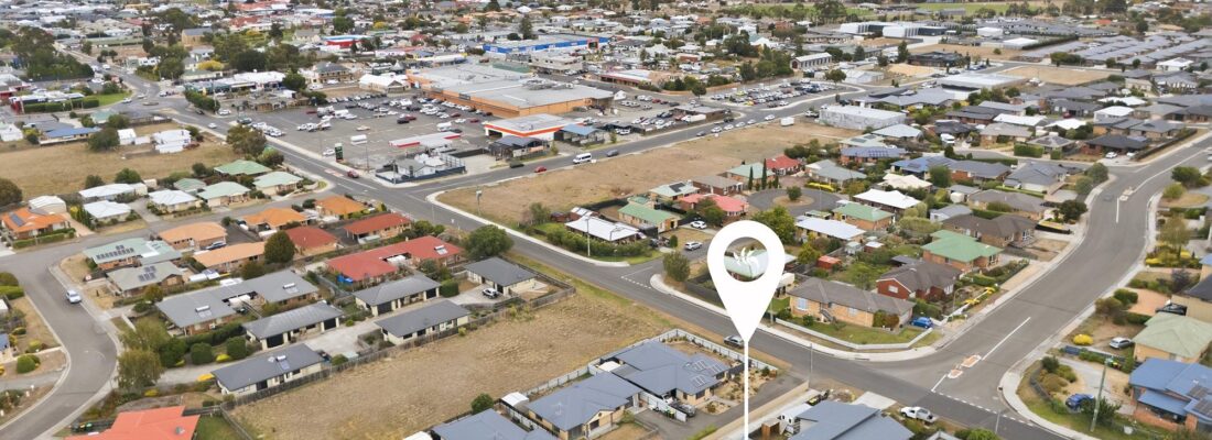 Deb Lawler Deb Lawler Fall Real Estate Deb Lawler