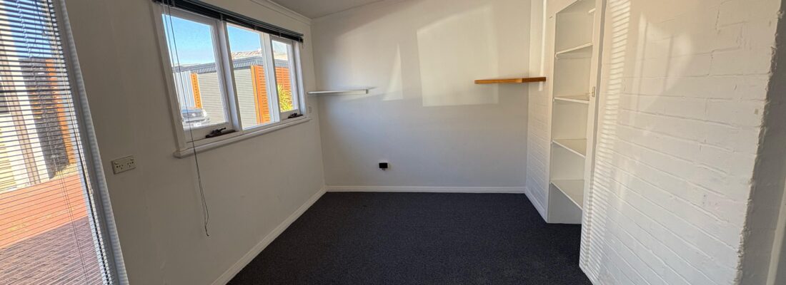 Elyse Lamprill Elyse Lamprill Fall Real Estate Elyse Lamprill