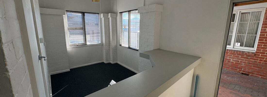 Fall Real Estate Elyse Lamprill