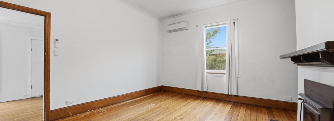 Naomi van Schie Naomi van Schie Fall Real Estate Naomi van Schie