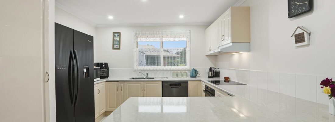 Deb Lawler Deb Lawler Fall Real Estate Deb Lawler