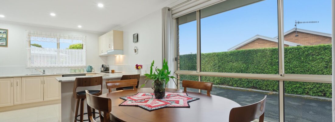 Deb Lawler Deb Lawler Fall Real Estate Deb Lawler