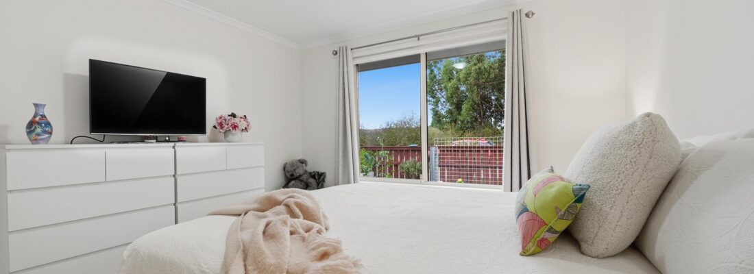 Deb Lawler Deb Lawler Fall Real Estate Deb Lawler