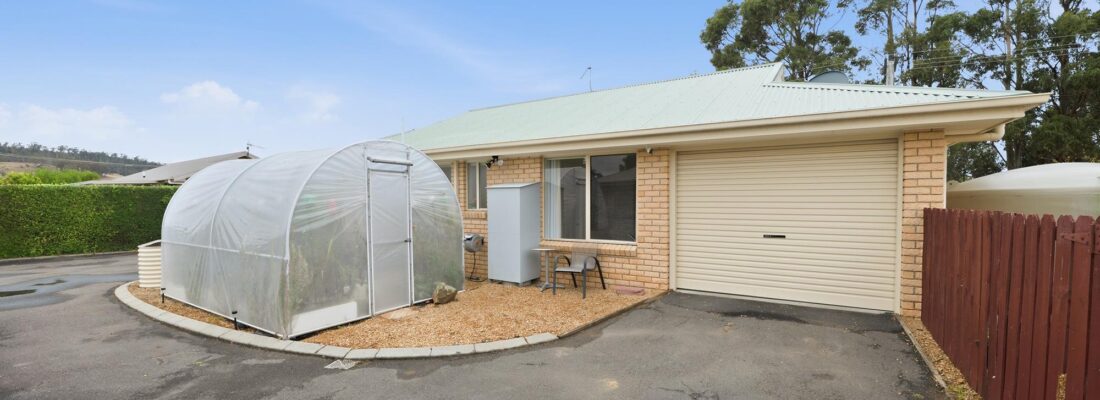 Deb Lawler Deb Lawler Fall Real Estate Deb Lawler