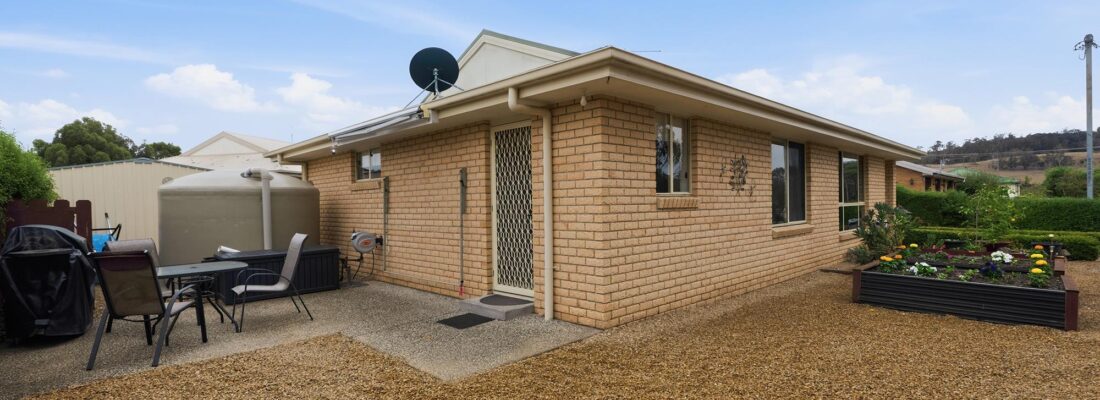 Deb Lawler Deb Lawler Fall Real Estate Deb Lawler