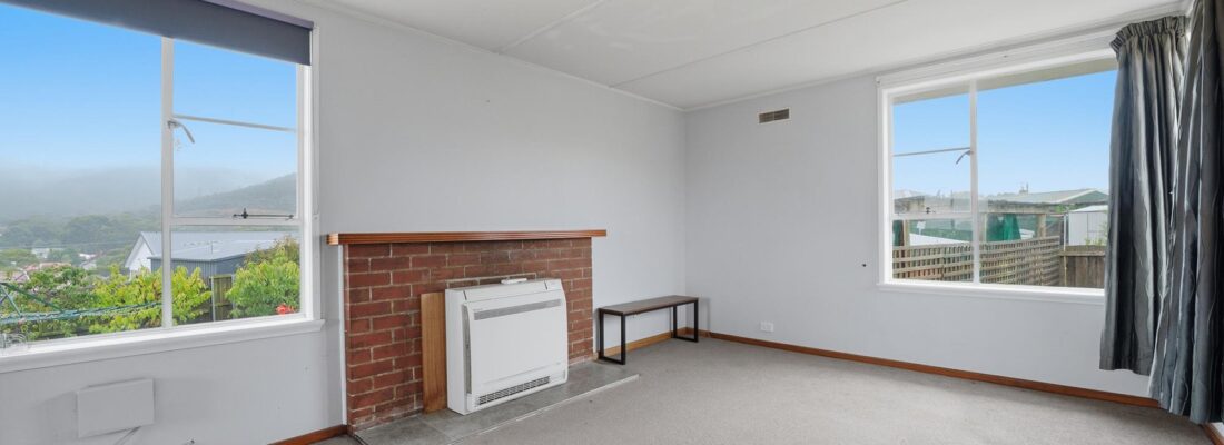 Naomi van Schie Naomi van Schie Fall Real Estate Naomi van Schie