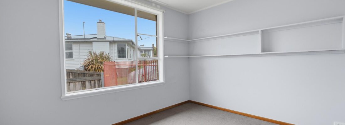 Naomi van Schie Naomi van Schie Fall Real Estate Naomi van Schie