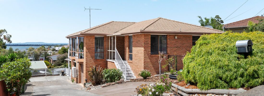 Fall Real Estate Ariel Dao