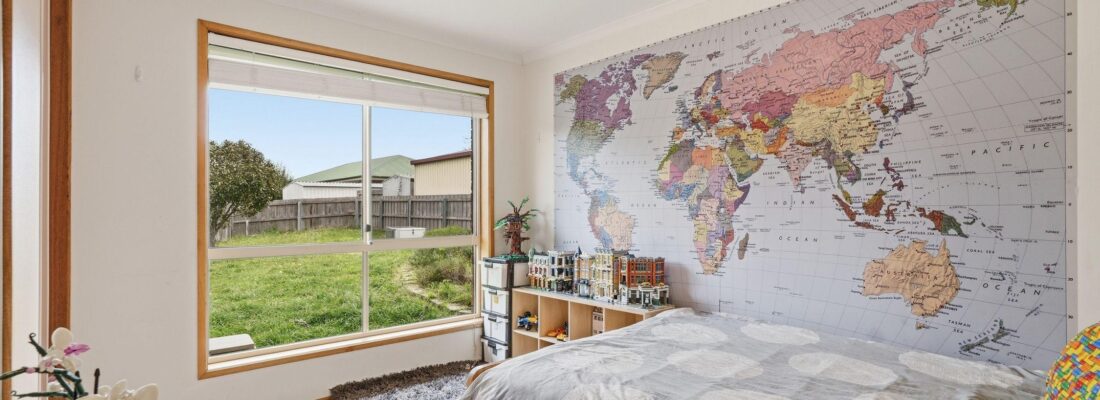 Sam Scarlett Sam Scarlett Fall Real Estate Sam Scarlett