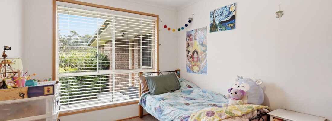 Sam Scarlett Sam Scarlett Fall Real Estate Sam Scarlett