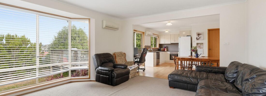 Sam Scarlett Sam Scarlett Fall Real Estate Sam Scarlett