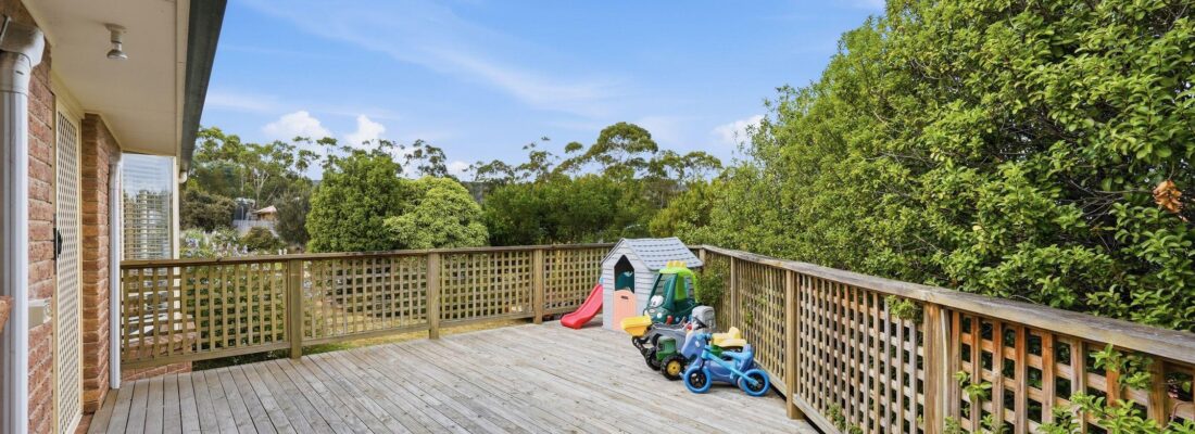 Sam Scarlett Sam Scarlett Fall Real Estate Sam Scarlett