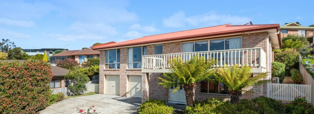 Fall Real Estate Kim Chandler-Storey