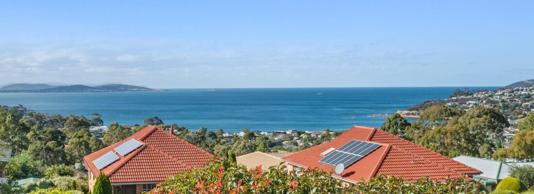 Kim Chandler-Storey Kim Chandler-Storey Fall Real Estate Kim Chandler-Storey