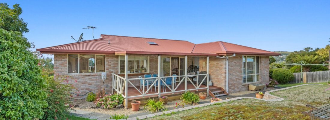 Kim Chandler-Storey Kim Chandler-Storey Fall Real Estate Kim Chandler-Storey