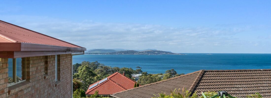 Kim Chandler-Storey Kim Chandler-Storey Fall Real Estate Kim Chandler-Storey