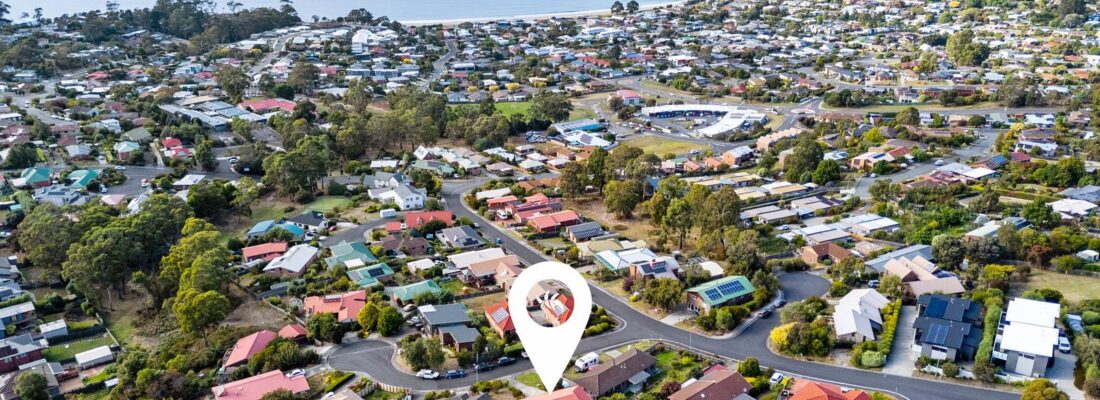 Kim Chandler-Storey Kim Chandler-Storey Fall Real Estate Kim Chandler-Storey