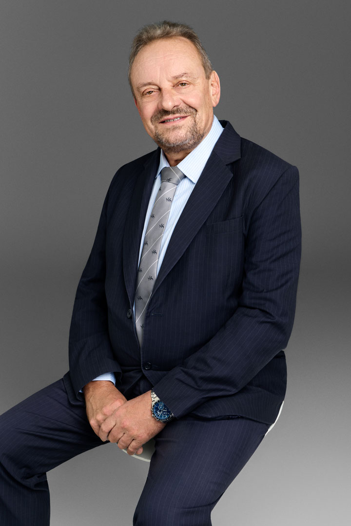 Vlad-Gala-Fall-rReal-Estate-2026-WEB-