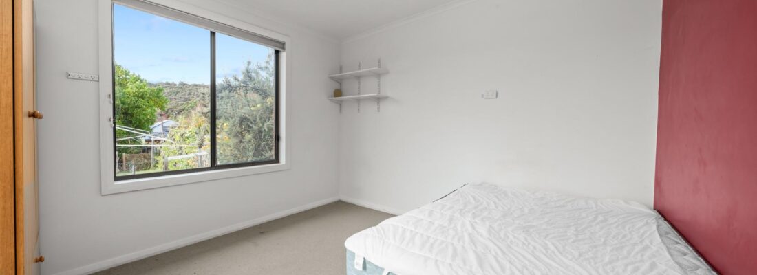 Daniela Lee-Archer Daniela Lee-Archer Fall Real Estate Daniela Lee-Archer