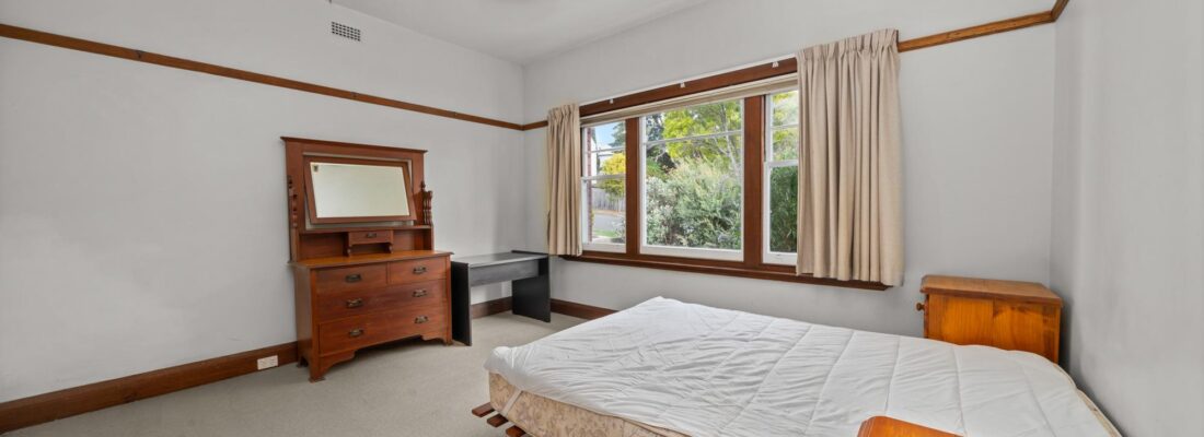 Daniela Lee-Archer Daniela Lee-Archer Fall Real Estate Daniela Lee-Archer