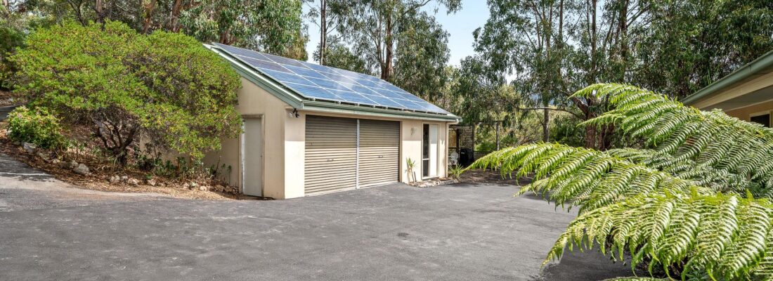 Kelly Fall & Jo Brownless Kelly Fall, Jo Brownless Fall Real Estate Kelly Fall & Jo Brownless