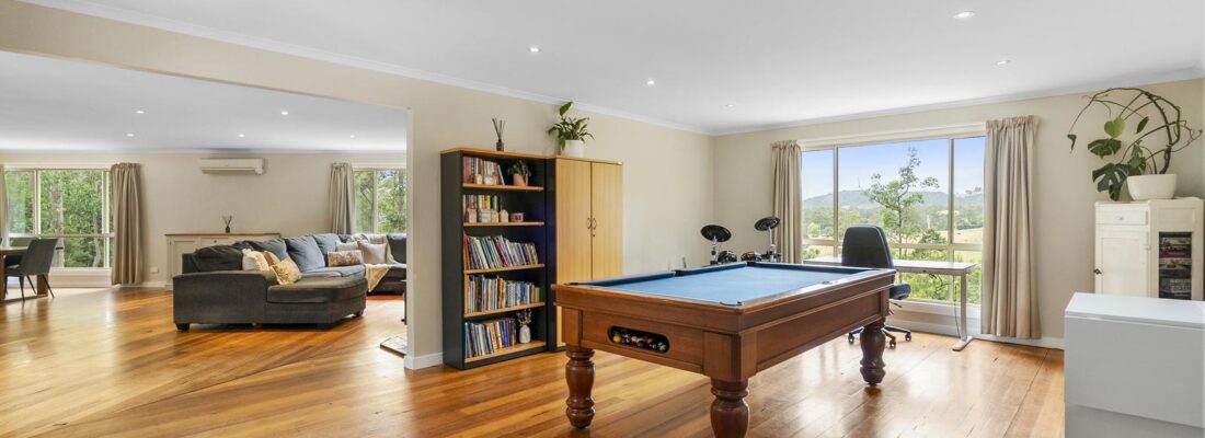 Kim Chandler-Storey Kim Chandler-Storey Fall Real Estate Kim Chandler-Storey