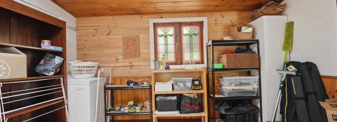 Naomi van Schie Naomi van Schie Fall Real Estate Naomi van Schie