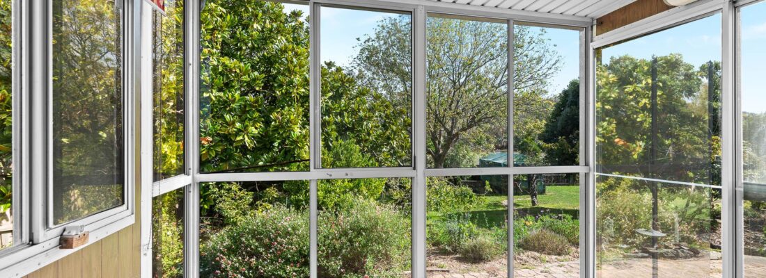 Kelly Fall & Jo Brownless Kelly Fall, Jo Brownless Fall Real Estate Kelly Fall & Jo Brownless