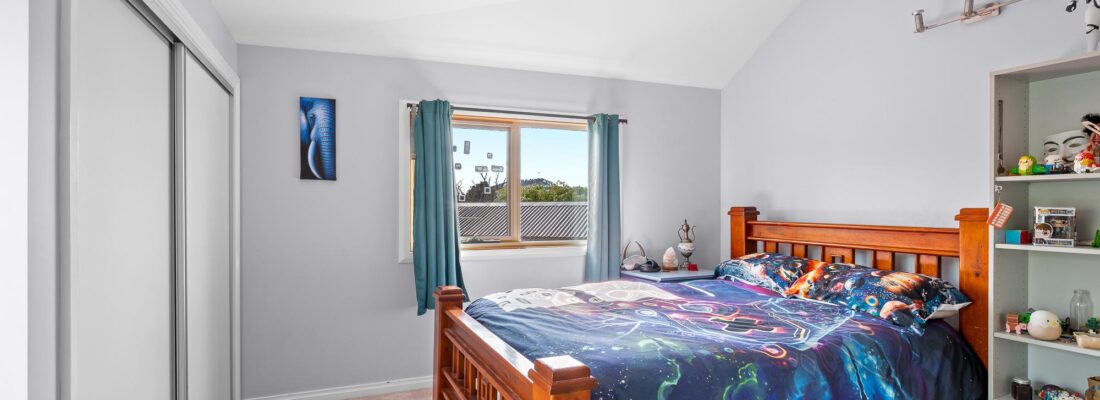 Kelly Fall & Jo Brownless Kelly Fall, Jo Brownless Fall Real Estate Kelly Fall & Jo Brownless