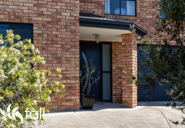Fall Real Estate 40 Ineke Drive, KINGSTON TAS 7050