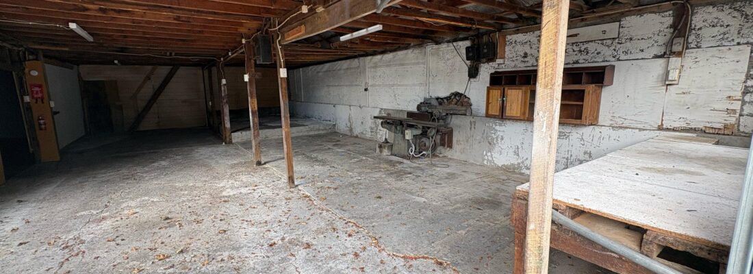 Elyse Lamprill Elyse Lamprill Fall Real Estate Elyse Lamprill