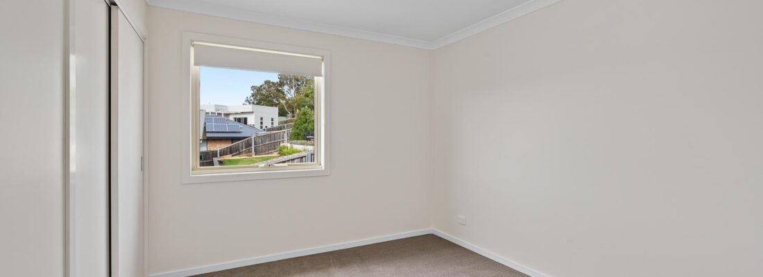 Kelly Fall & Jo Brownless Kelly Fall, Jo Brownless Fall Real Estate Kelly Fall & Jo Brownless