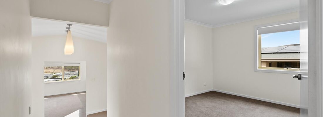 Kelly Fall & Jo Brownless Kelly Fall, Jo Brownless Fall Real Estate Kelly Fall & Jo Brownless