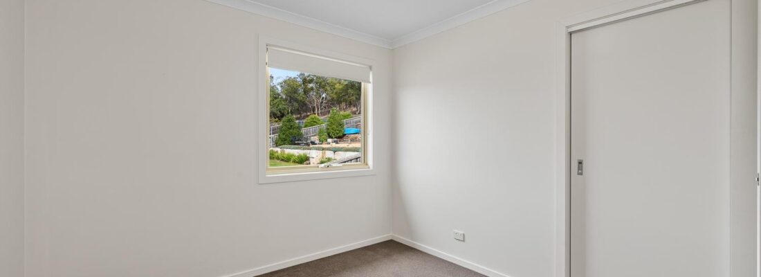 Kelly Fall & Jo Brownless Kelly Fall, Jo Brownless Fall Real Estate Kelly Fall & Jo Brownless