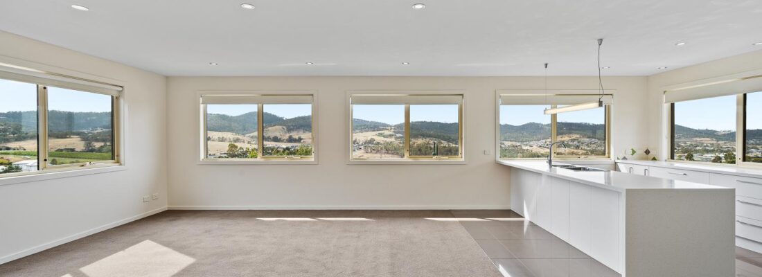 Kelly Fall & Jo Brownless Kelly Fall, Jo Brownless Fall Real Estate Kelly Fall & Jo Brownless