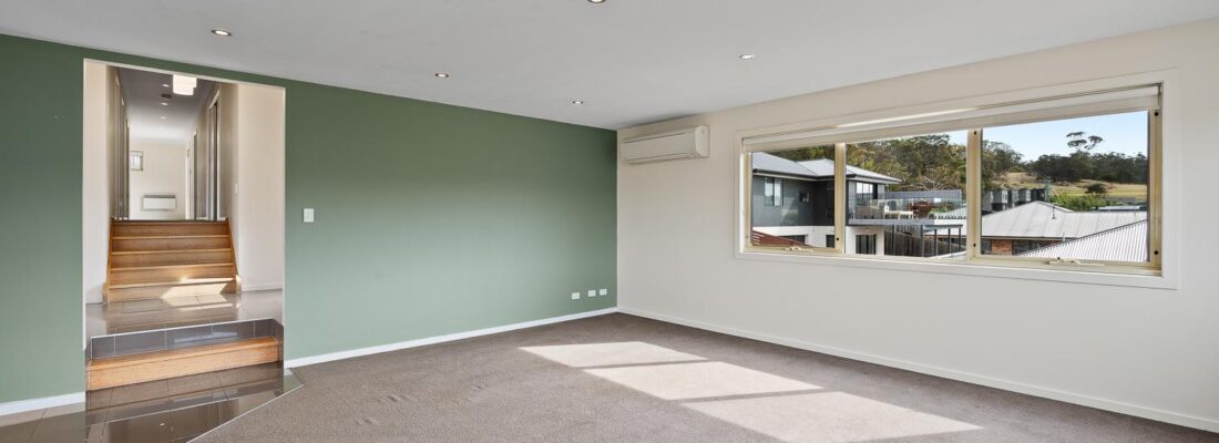 Kelly Fall & Jo Brownless Kelly Fall, Jo Brownless Fall Real Estate Kelly Fall & Jo Brownless