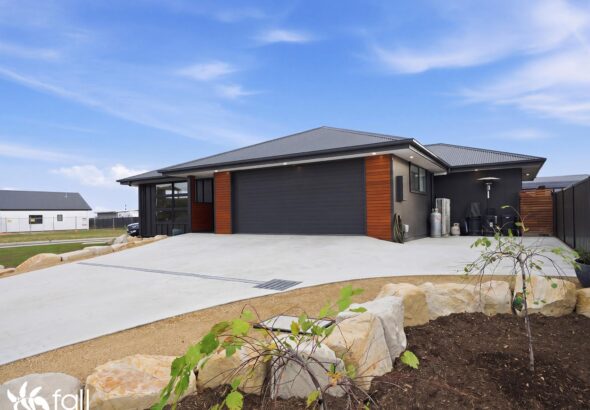 Fall Real Estate 3 Miena Drive, SORELL TAS 7172