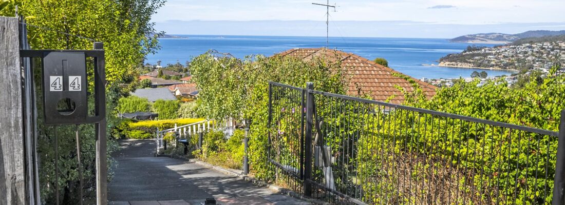 Fall Real Estate Kim Chandler-Storey