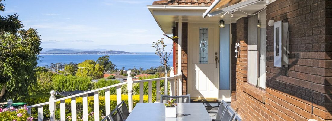 Kim Chandler-Storey Kim Chandler-Storey Fall Real Estate Kim Chandler-Storey